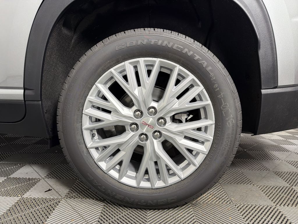 new 2026 GMC Acadia car, priced at $46,625