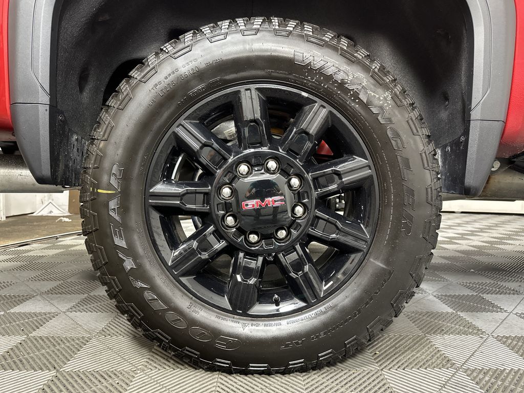 new 2025 GMC Sierra 2500HD car, priced at $87,284