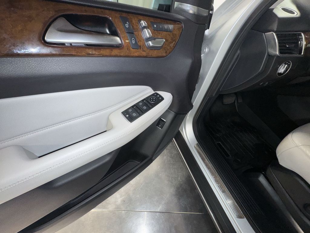 used 2016 Mercedes-Benz GLE car, priced at $17,805