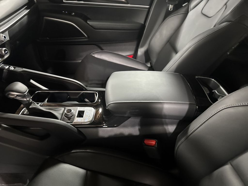 new 2025 Kia Telluride car, priced at $41,593