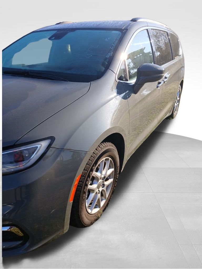 used 2022 Chrysler Pacifica car, priced at $19,991