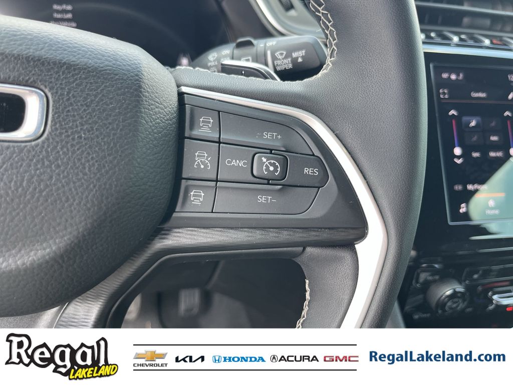used 2023 Jeep Grand Cherokee car, priced at $31,594