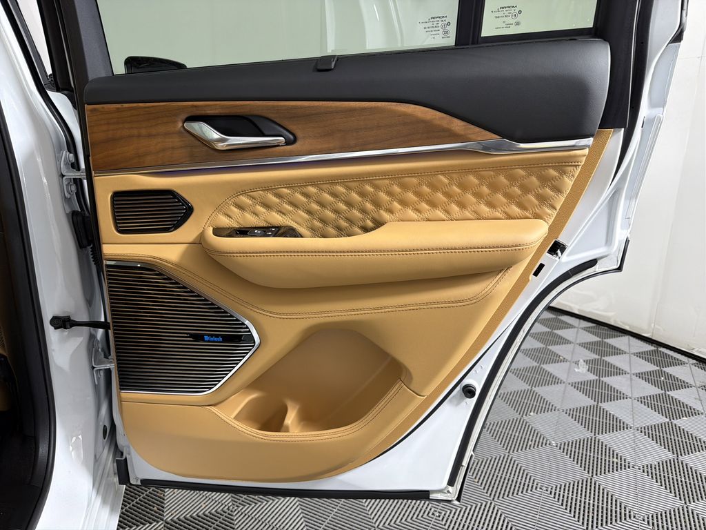 used 2025 Jeep Grand Cherokee car, priced at $53,195