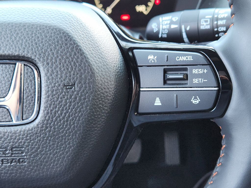 used 2025 Honda HR-V car, priced at $27,492