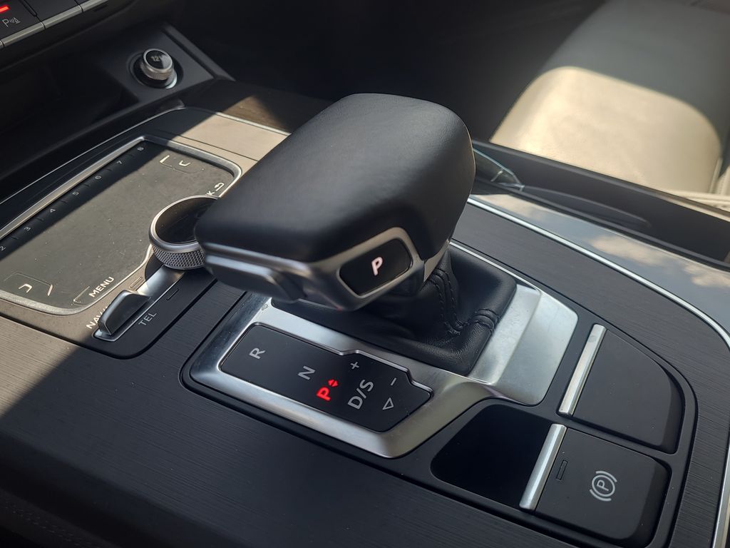 used 2018 Audi Q5 car, priced at $19,656