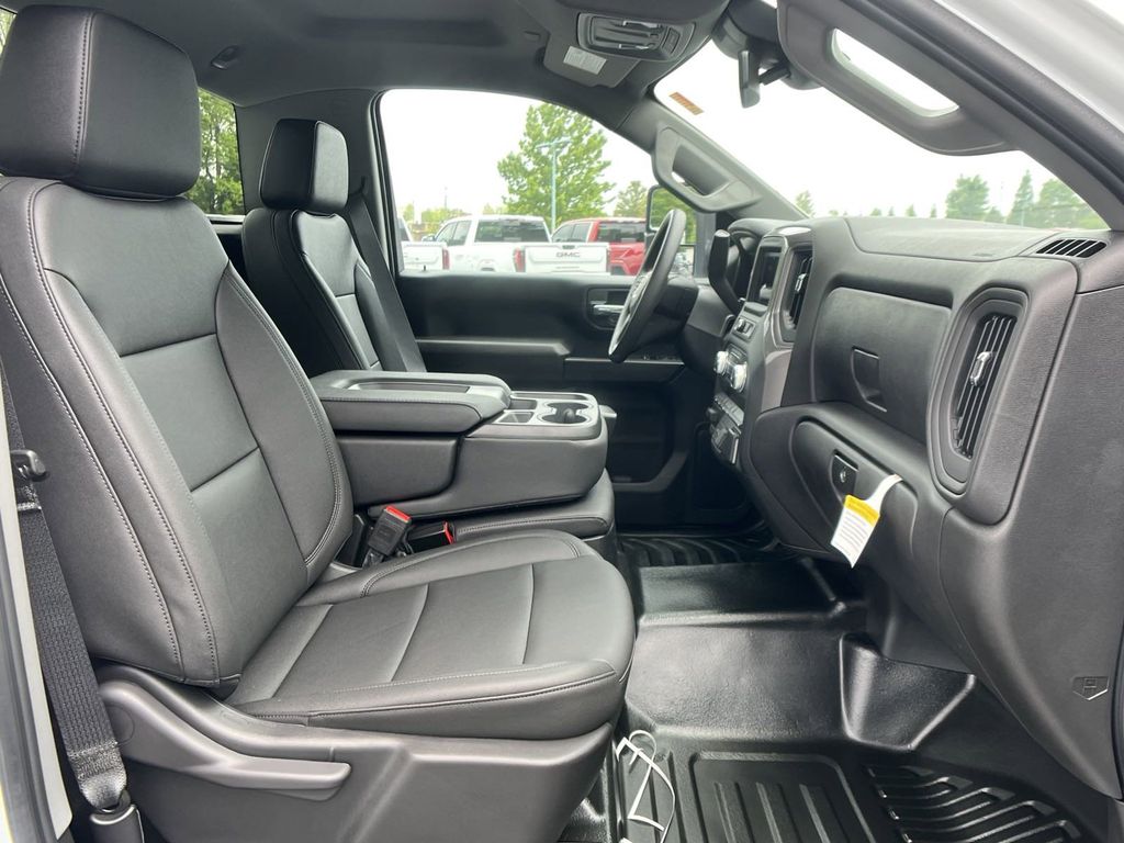 new 2024 GMC Sierra 2500HD car, priced at $44,778