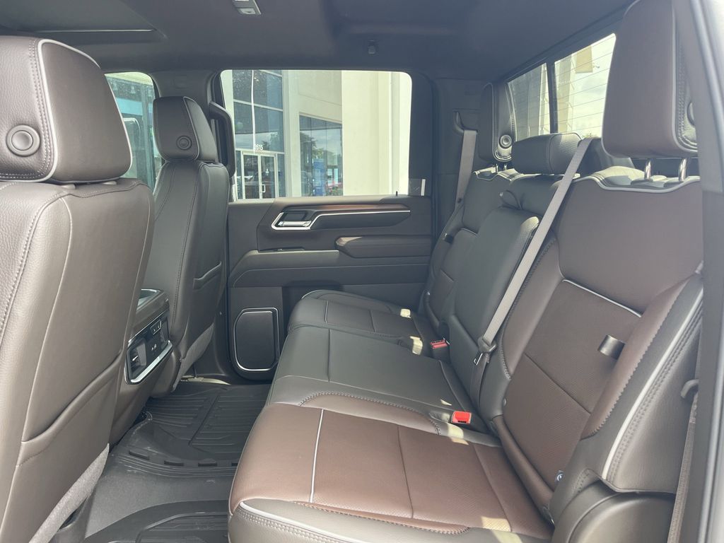 new 2025 GMC Sierra 2500HD car, priced at $89,650