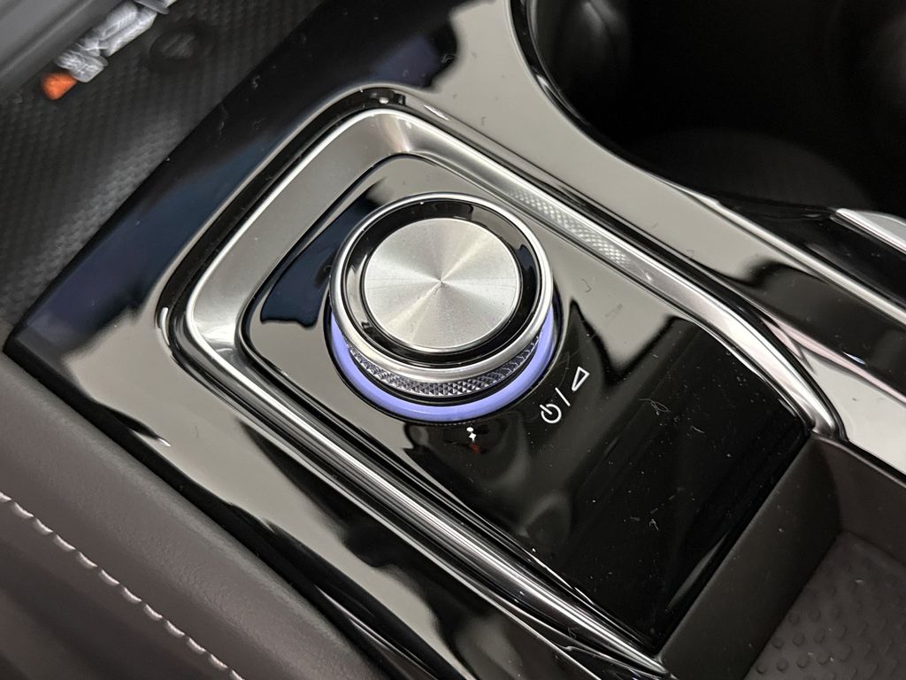 new 2025 Buick Envision car, priced at $42,235