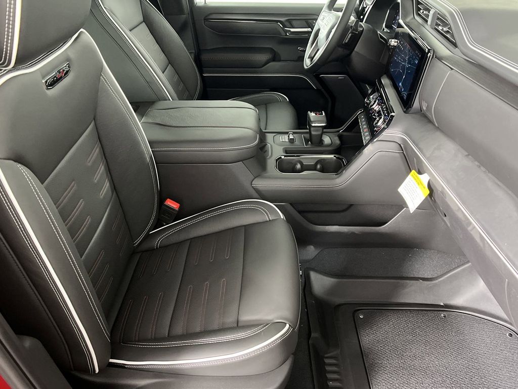 new 2025 GMC Sierra 1500 car, priced at $78,984