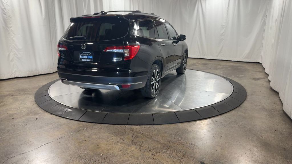 used 2022 Honda Pilot car, priced at $34,997