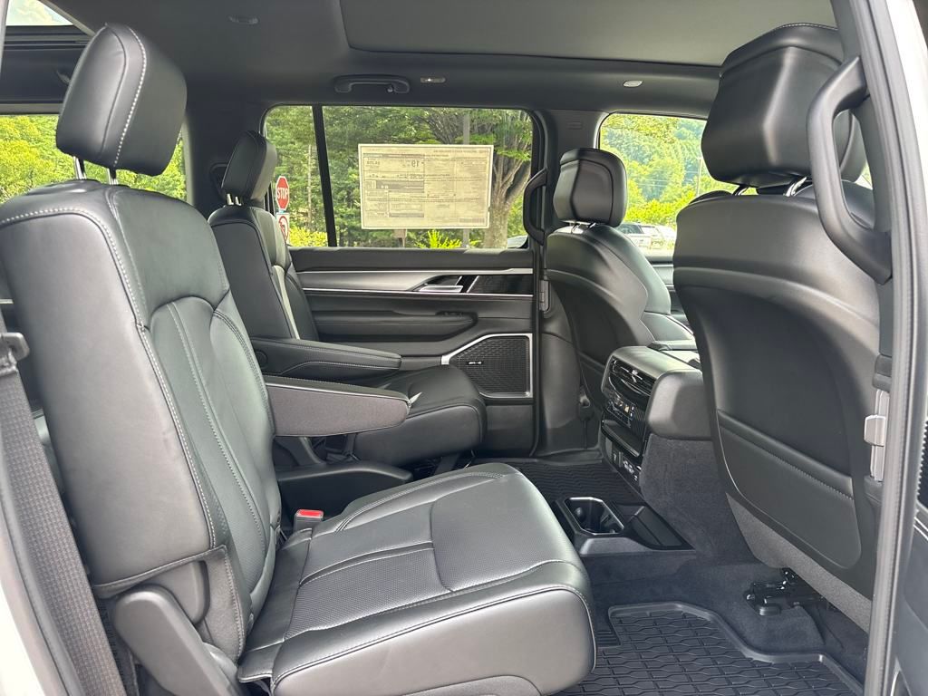 new 2025 Jeep Wagoneer car, priced at $74,835