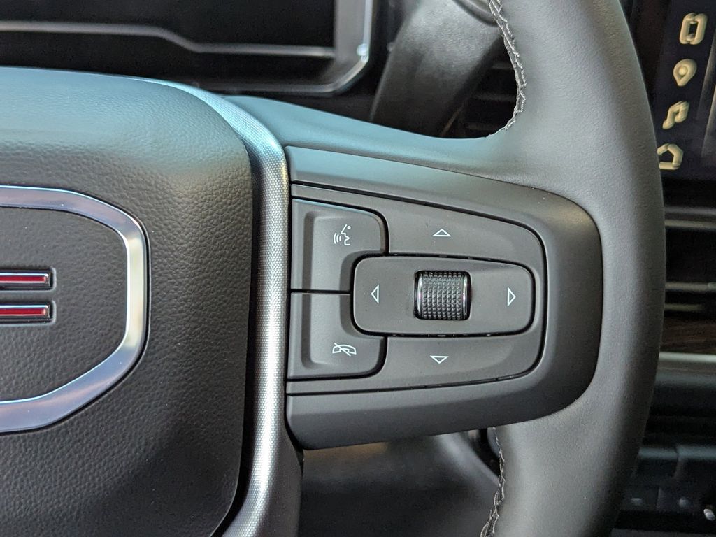 new 2025 GMC Sierra 1500 car, priced at $50,924