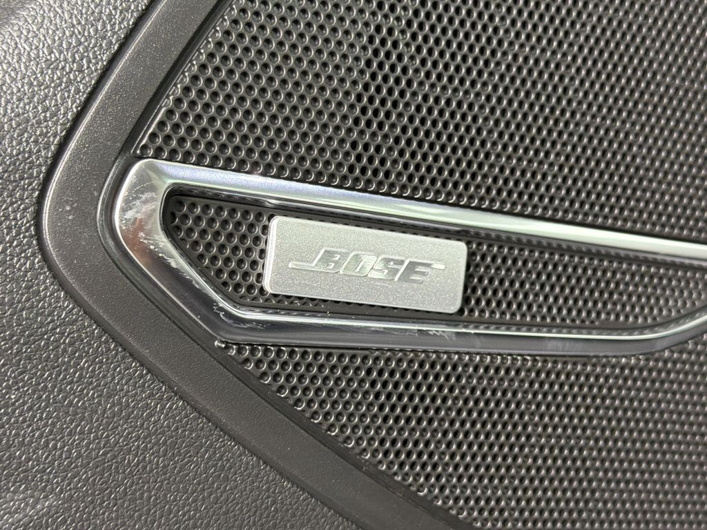 new 2025 Buick Envision car, priced at $43,595