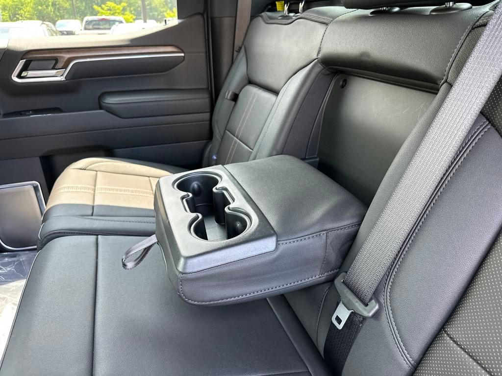 new 2025 Chevrolet Silverado 1500 car, priced at $59,990