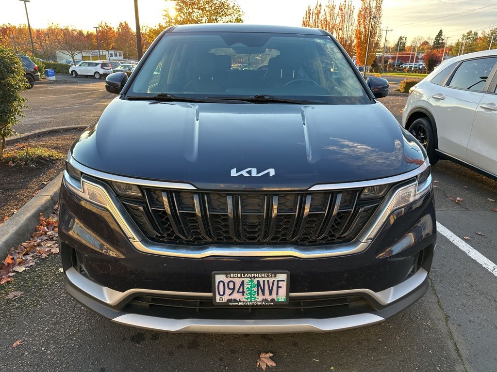 used 2022 Kia Carnival car, priced at $25,700