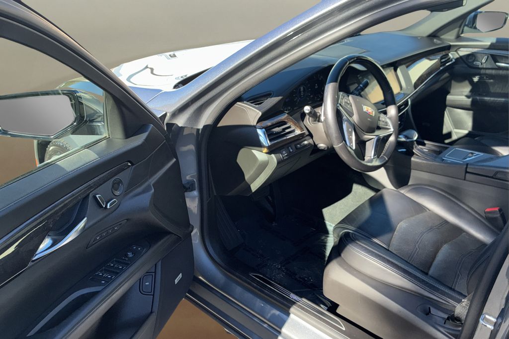 used 2018 Cadillac CT6 car, priced at $26,500