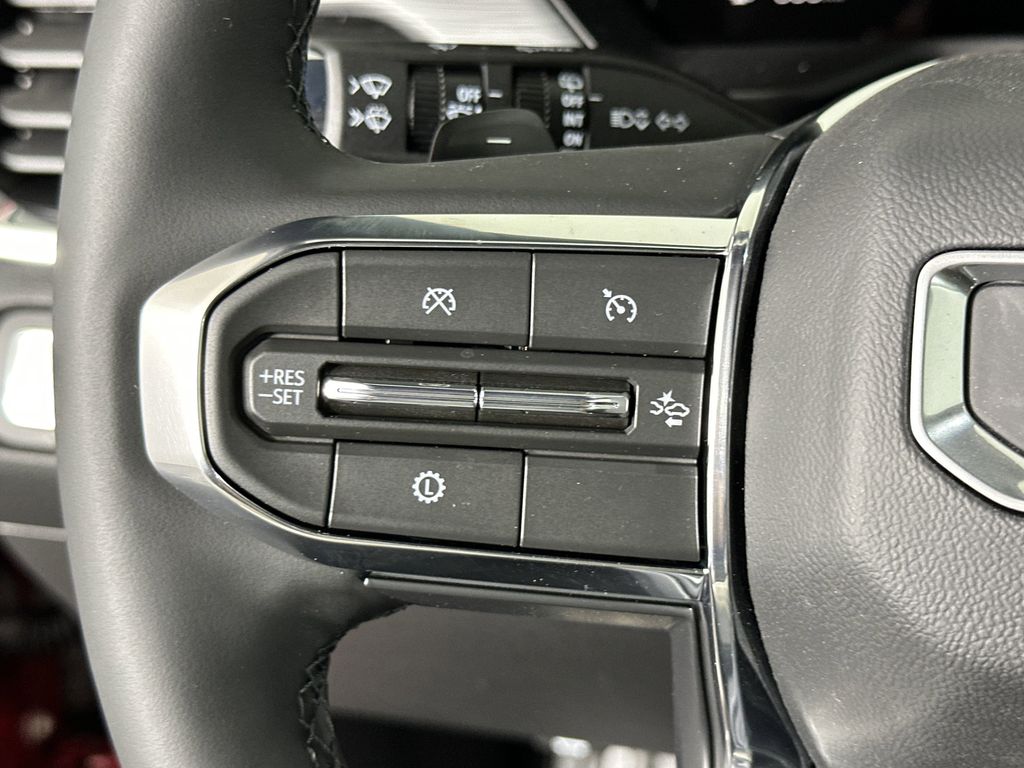 new 2025 GMC Acadia car, priced at $50,774