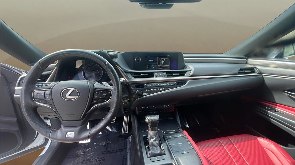 used 2019 Lexus ES car, priced at $26,300
