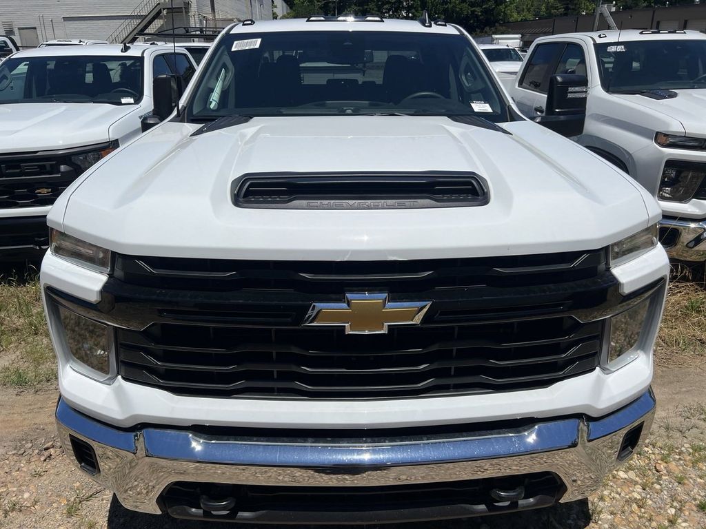 new 2024 Chevrolet Silverado 2500HD car, priced at $43,993