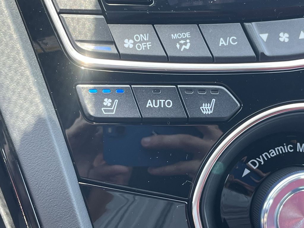 new 2025 Acura RDX car, priced at $56,400