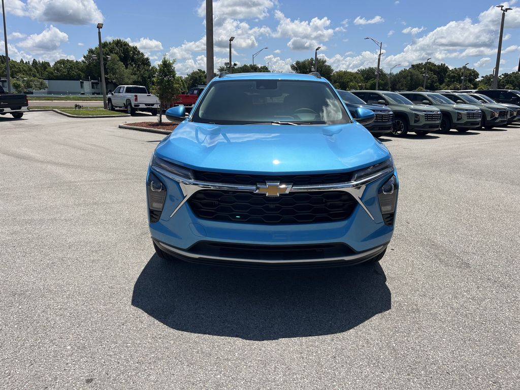 new 2025 Chevrolet Trax car, priced at $24,345