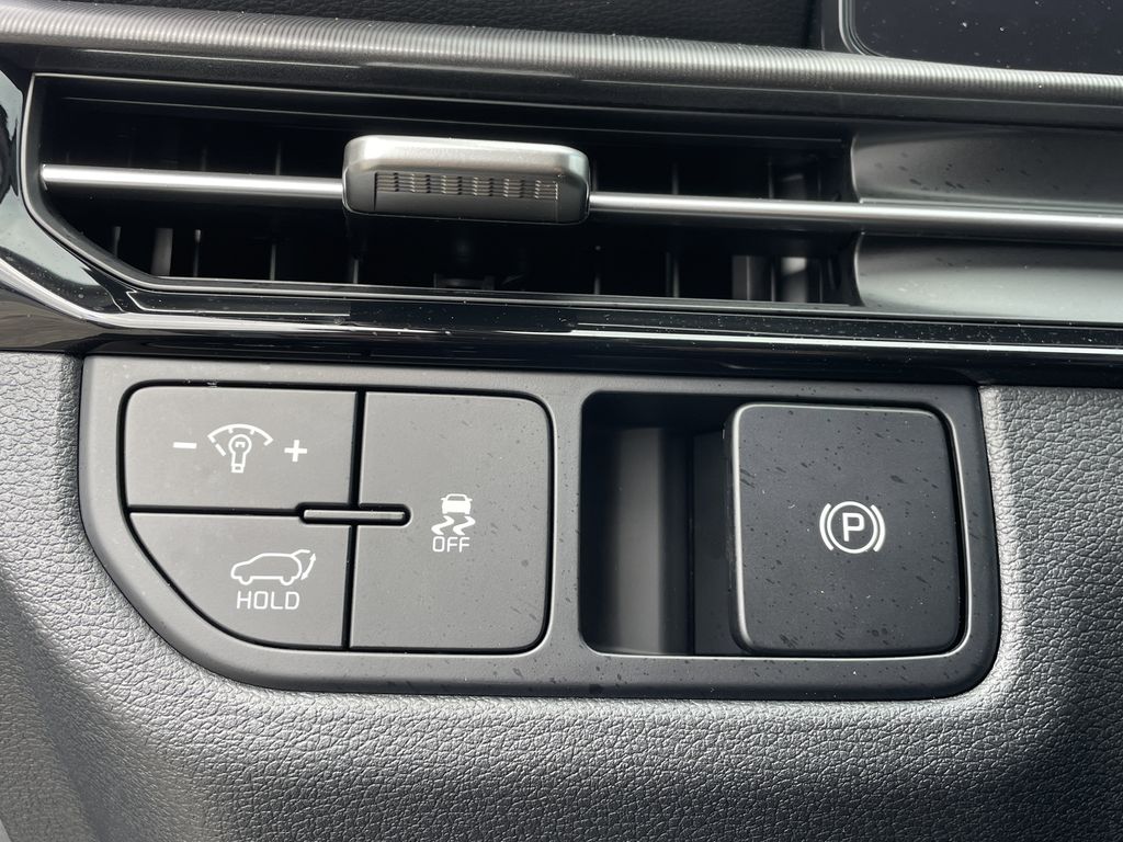 new 2026 Kia Sportage car, priced at $29,704