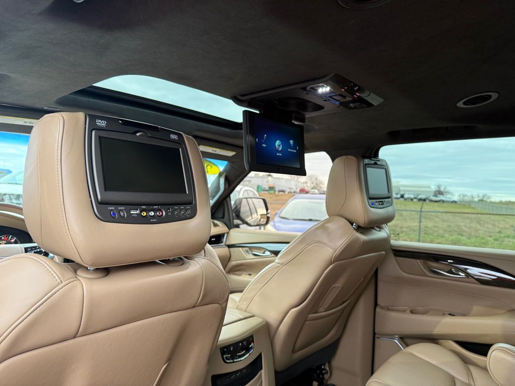 used 2019 Cadillac Escalade car, priced at $27,377