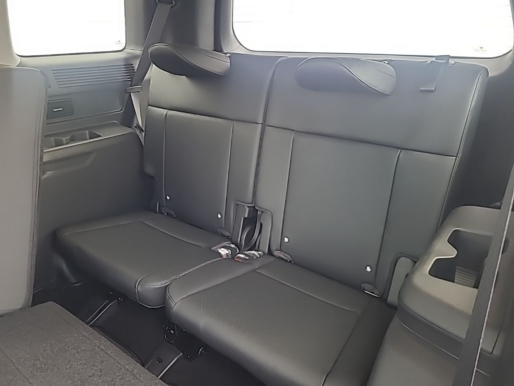 used 2025 Hyundai Santa Fe car, priced at $34,759