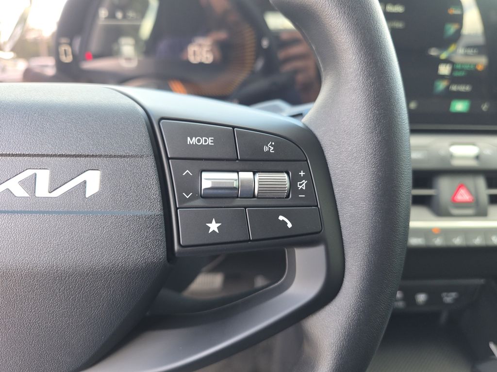 new 2025 Kia K4 car, priced at $23,384