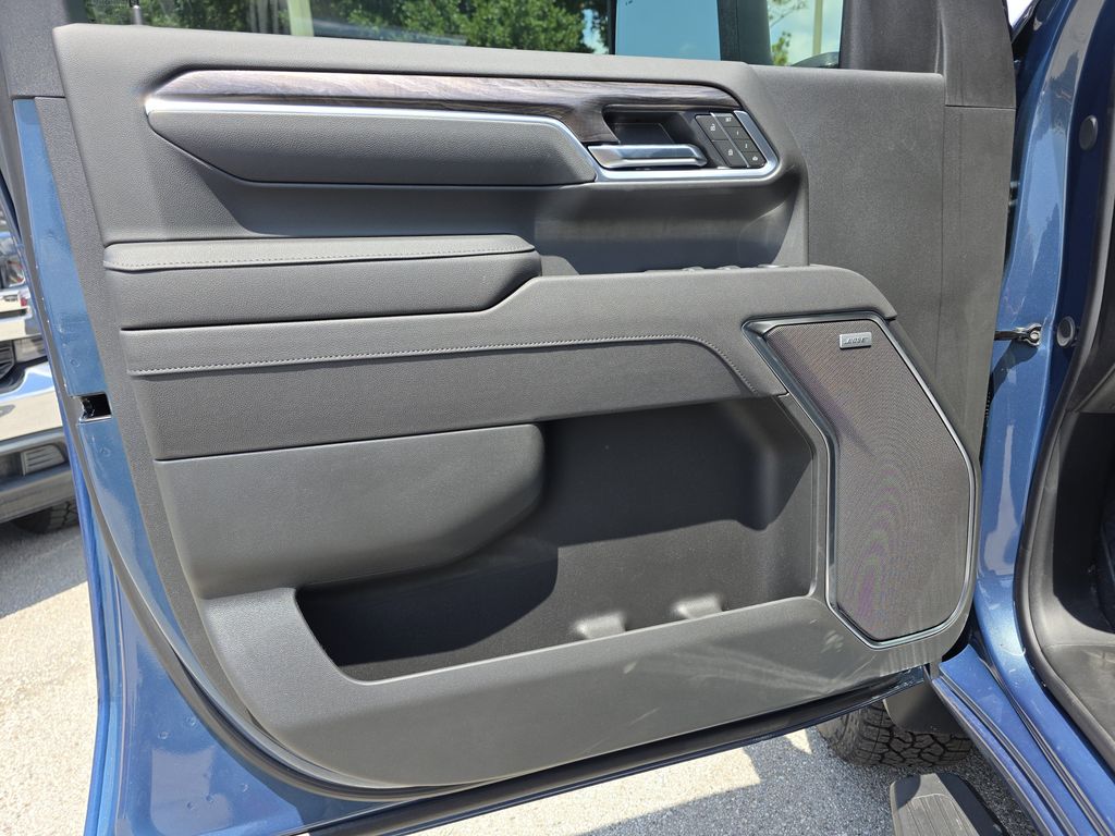 new 2025 Chevrolet Silverado 2500HD car, priced at $76,088