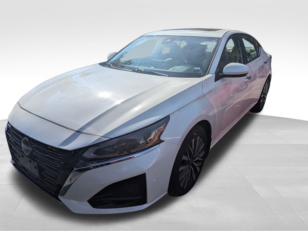 used 2024 Nissan Altima car, priced at $20,292