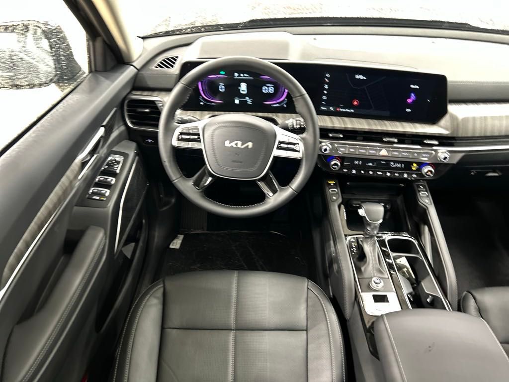 new 2025 Kia Telluride car, priced at $43,055