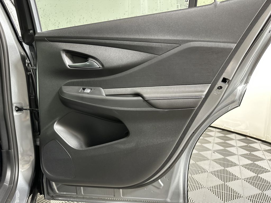 new 2025 Buick Envista car, priced at $27,285