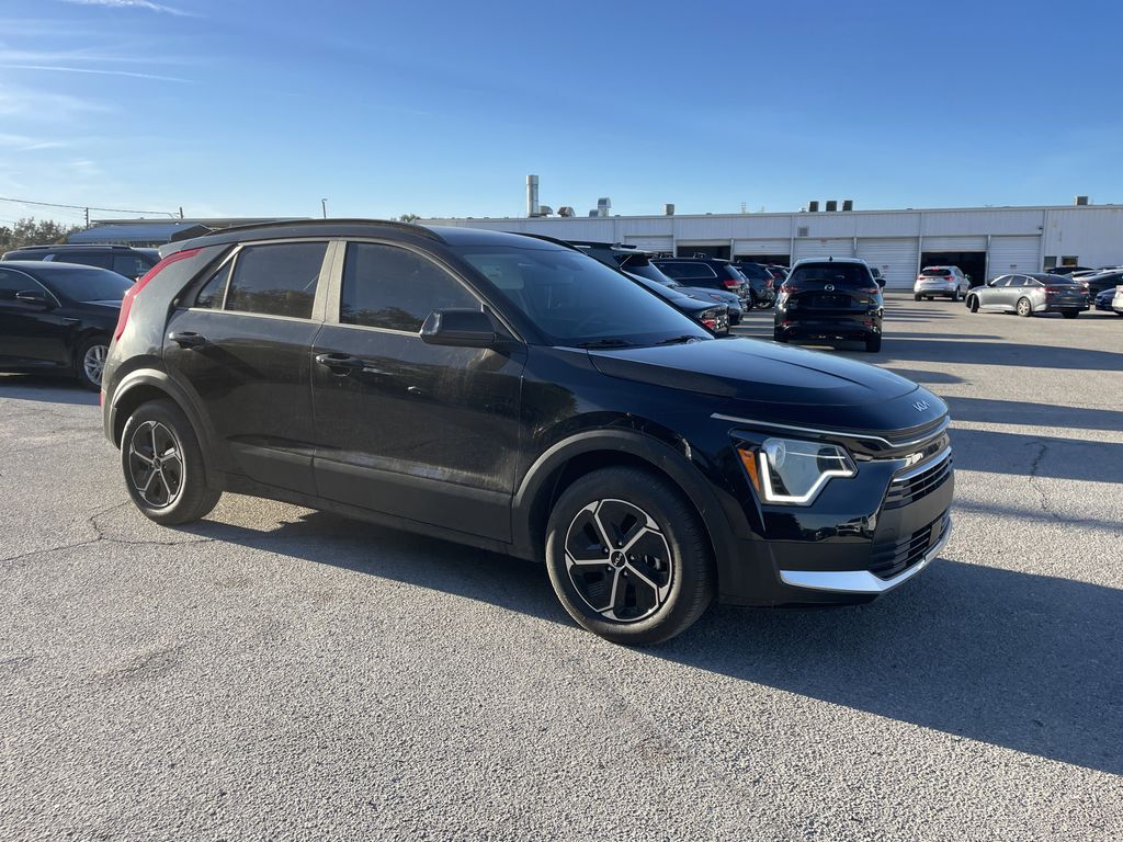 new 2025 Kia Niro car, priced at $29,867