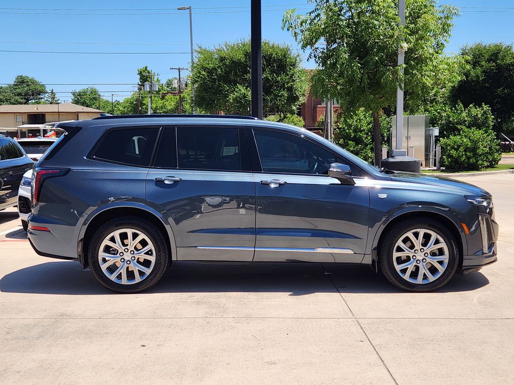 used 2020 Cadillac XT6 car, priced at $31,502
