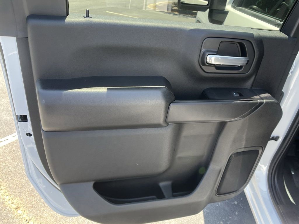 new 2024 GMC Sierra 2500HD car, priced at $48,933
