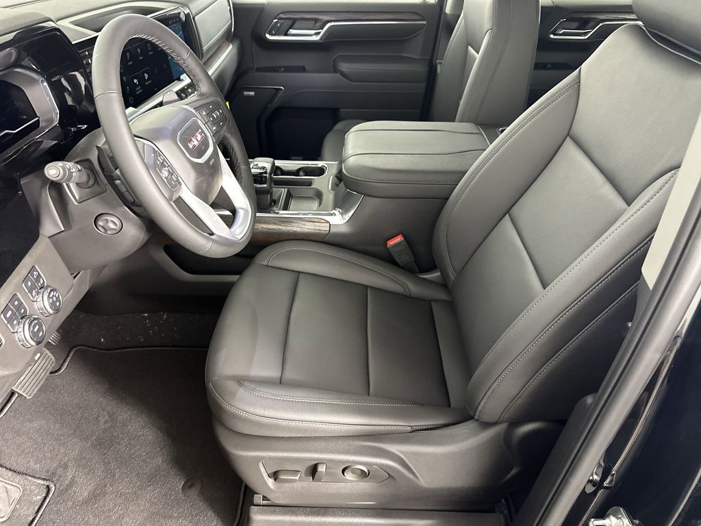 new 2025 GMC Sierra 1500 car, priced at $59,319