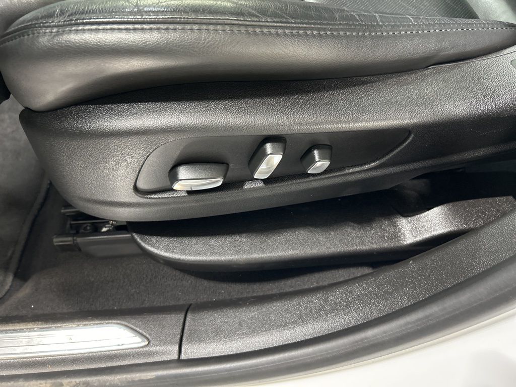 used 2017 Cadillac XT5 car, priced at $20,752