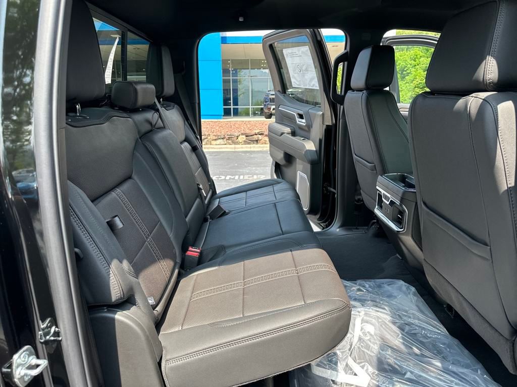 new 2025 Chevrolet Silverado 1500 car, priced at $59,990
