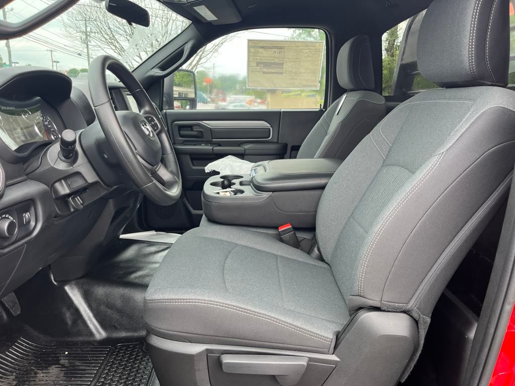 new 2024 Ram 3500 car, priced at $47,504
