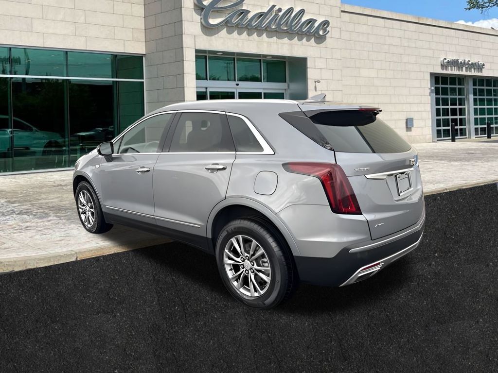 used 2023 Cadillac XT5 car, priced at $36,250