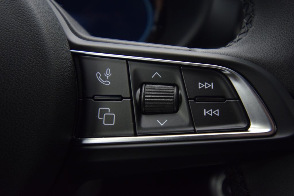 new 2025 Dodge Hornet car, priced at $26,857