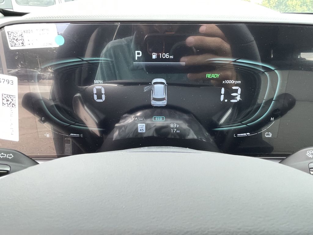 new 2025 Kia Niro car, priced at $33,003