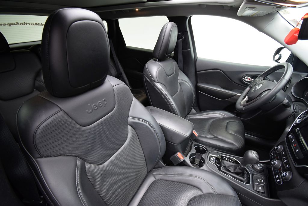 used 2019 Jeep Cherokee car, priced at $20,000