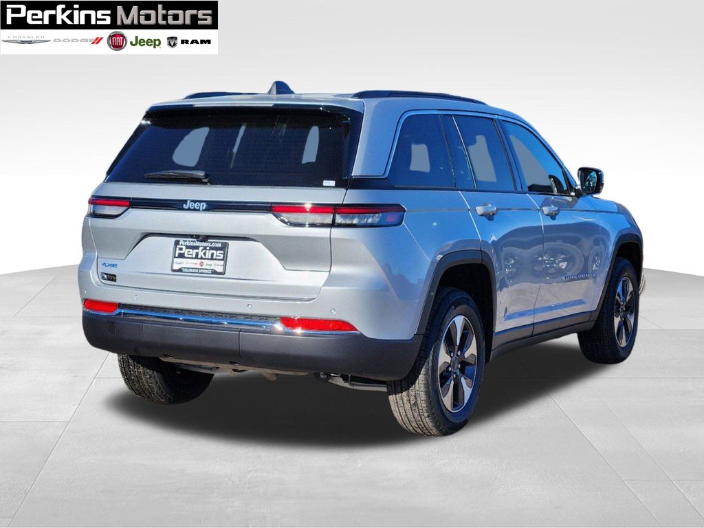 new 2025 Jeep Grand Cherokee car, priced at $53,864