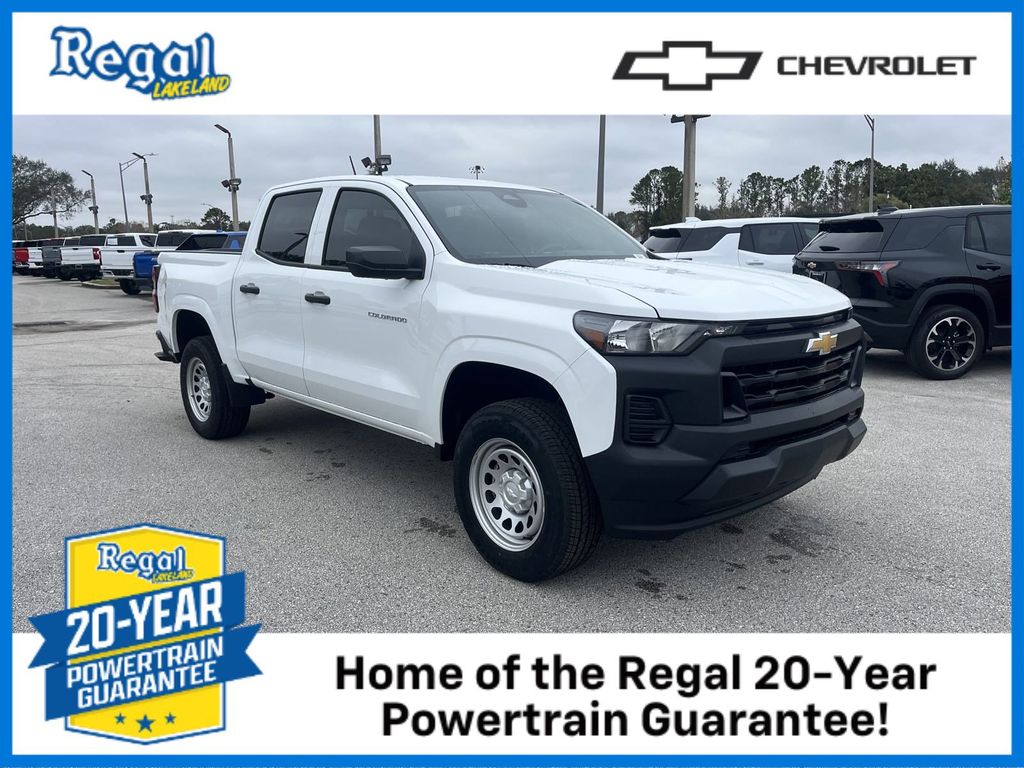 new 2025 Chevrolet Colorado car, priced at $31,820