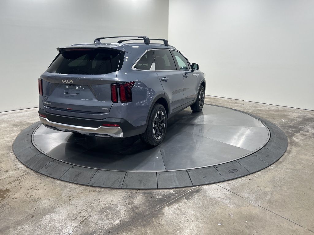 new 2025 Kia Sorento car, priced at $36,909