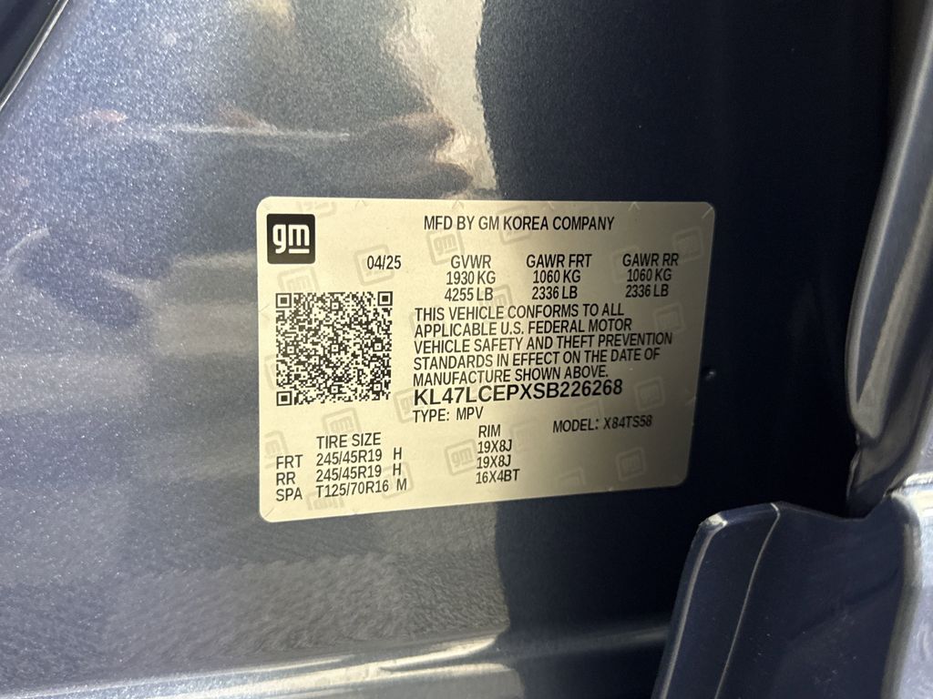 new 2025 Buick Envista car, priced at $31,085