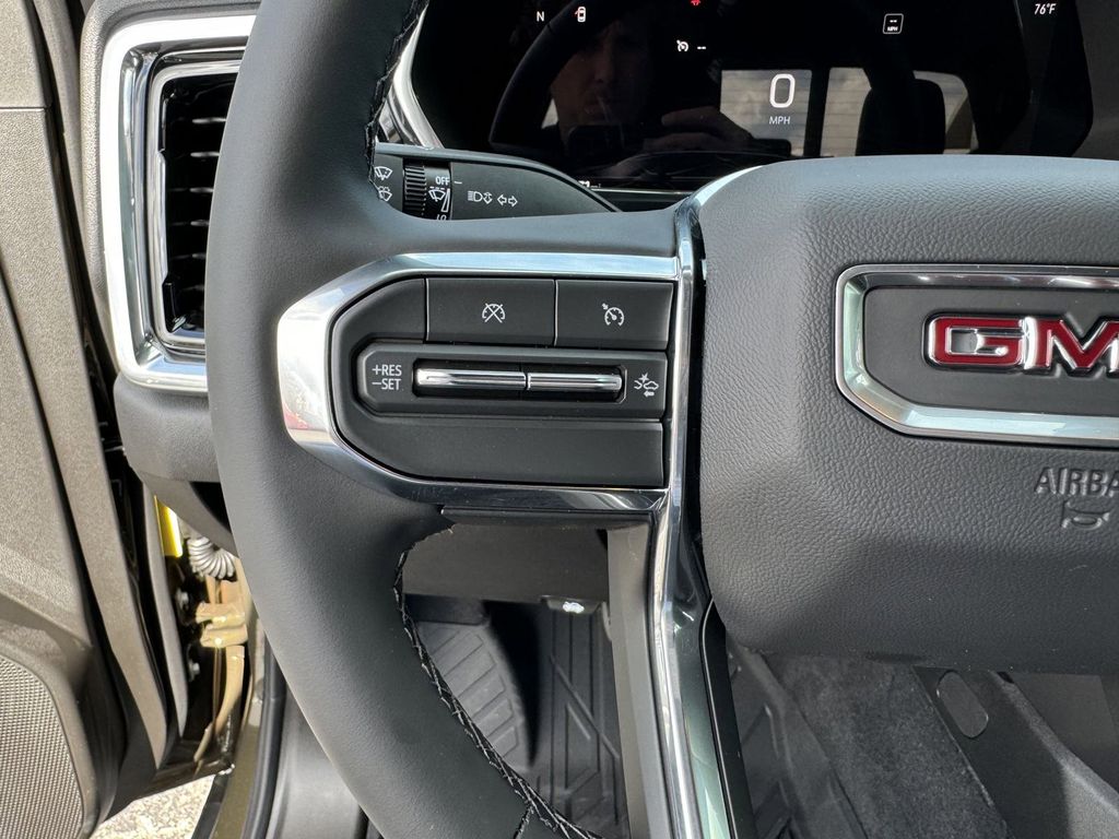 new 2025 GMC Canyon car, priced at $42,215