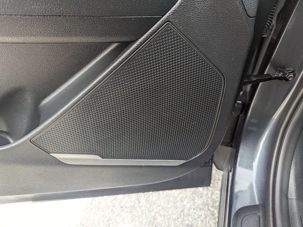 used 2025 Kia Sportage car, priced at $24,792